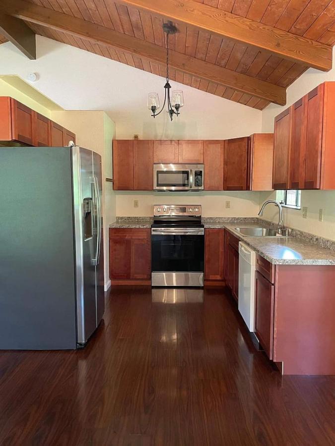 Peaceful, Private Master Bedroom With Own Bath Near Hilo, With Ac! Keaau Екстериор снимка